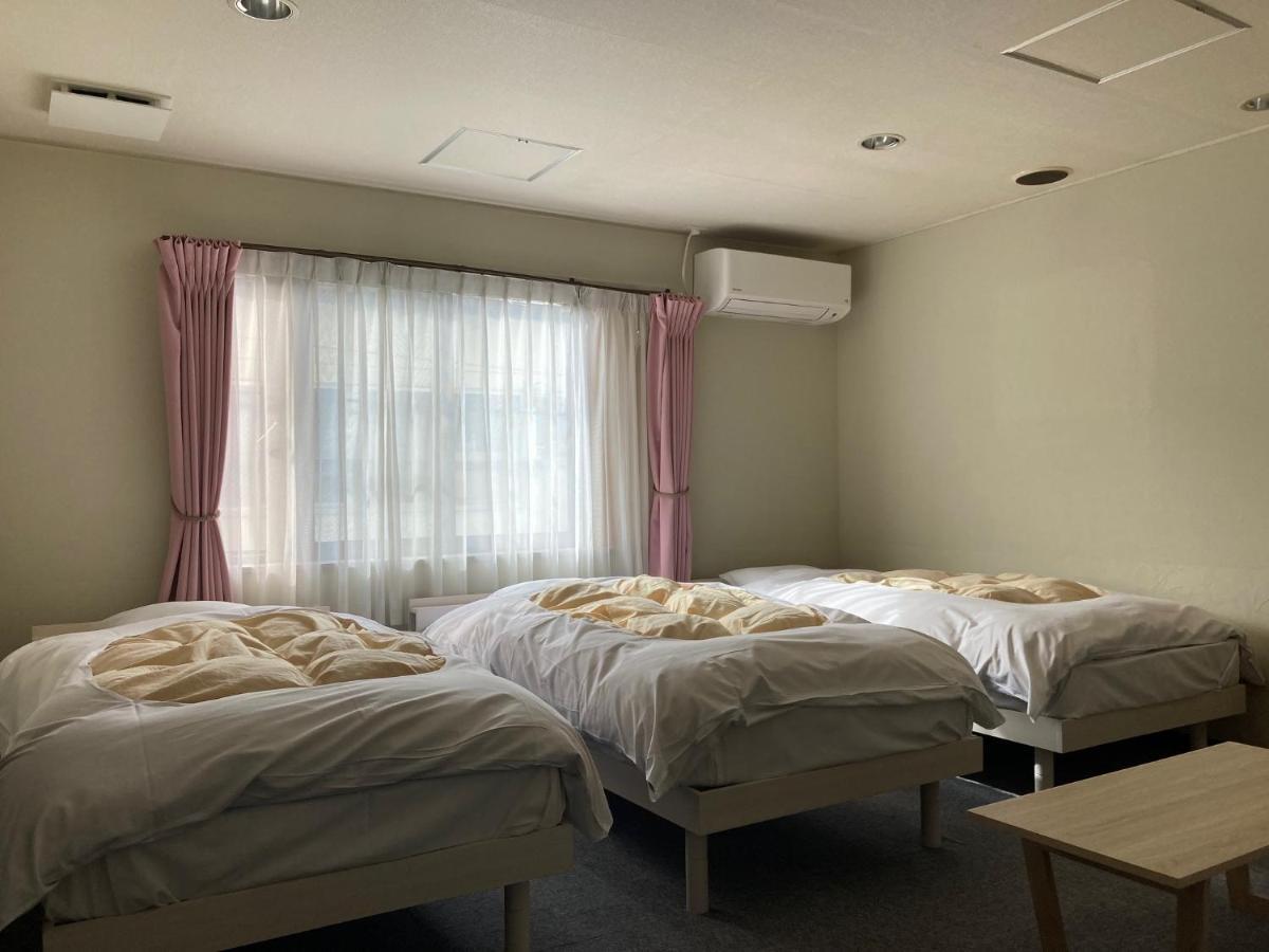 J-Hoppers Beppu Guesthouse ジェイホッパーズ別府ゲストハウス Exterior photo